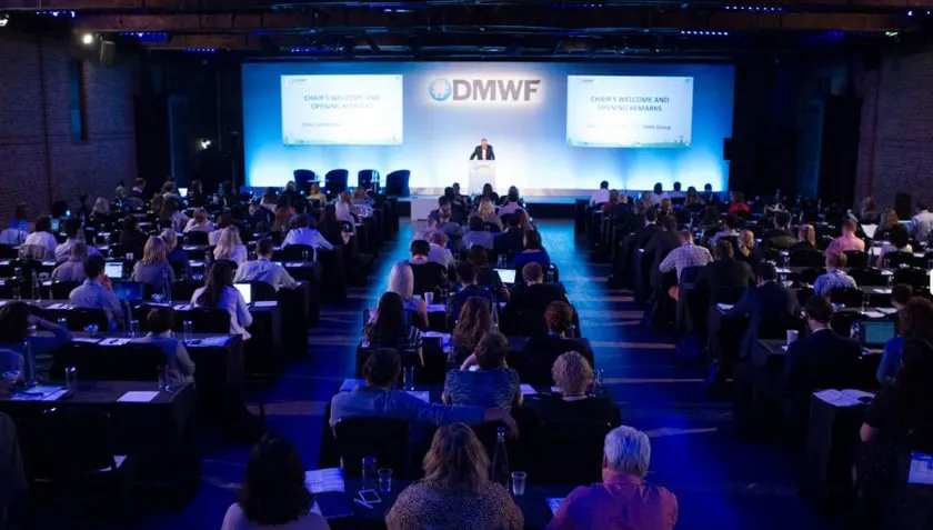 Conferências Gerais de Marketing com Faixas de Mídias Sociais 2018