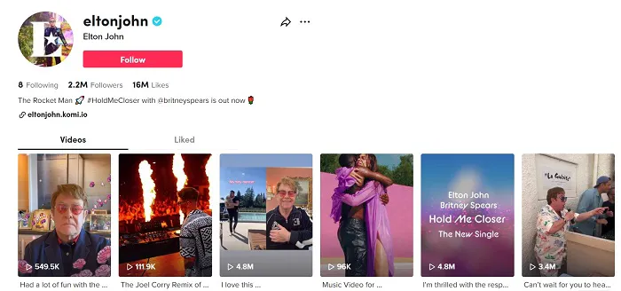 TikTok screenshot de @eltonjohn