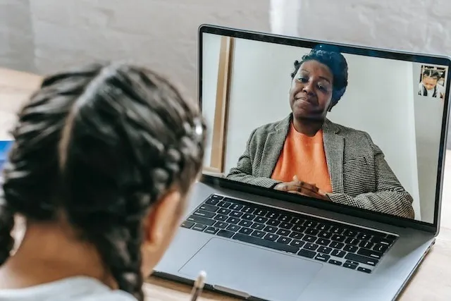 Online tutor having a tutoring session with a student